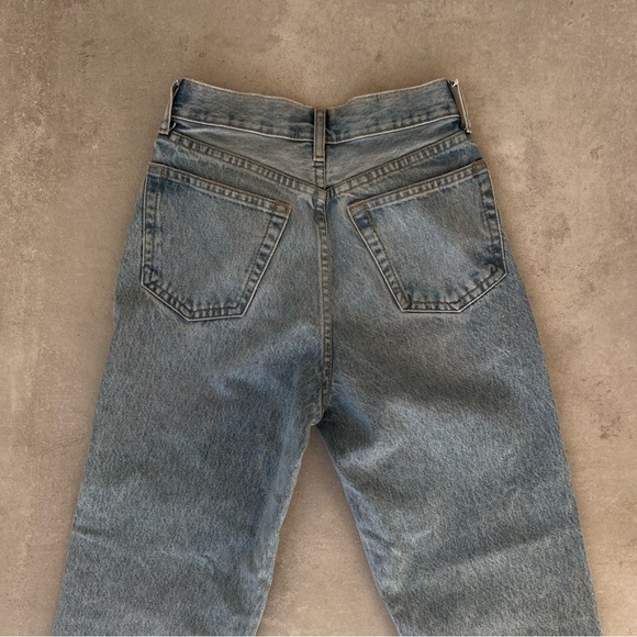 TOPSHOP Sofia Ripped High Waist Dad Jeans - Picture 8 of 10